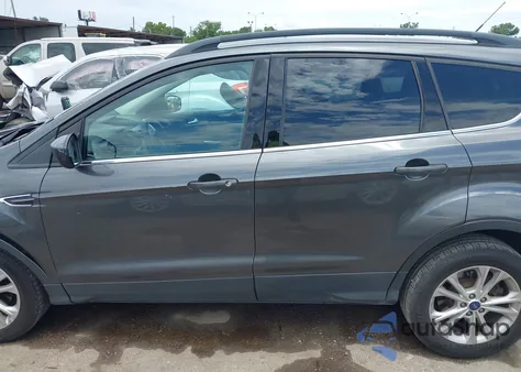 2018 Ford Escape Se из США, поврежденный, VIN 1FMCU0GD1JUA65617